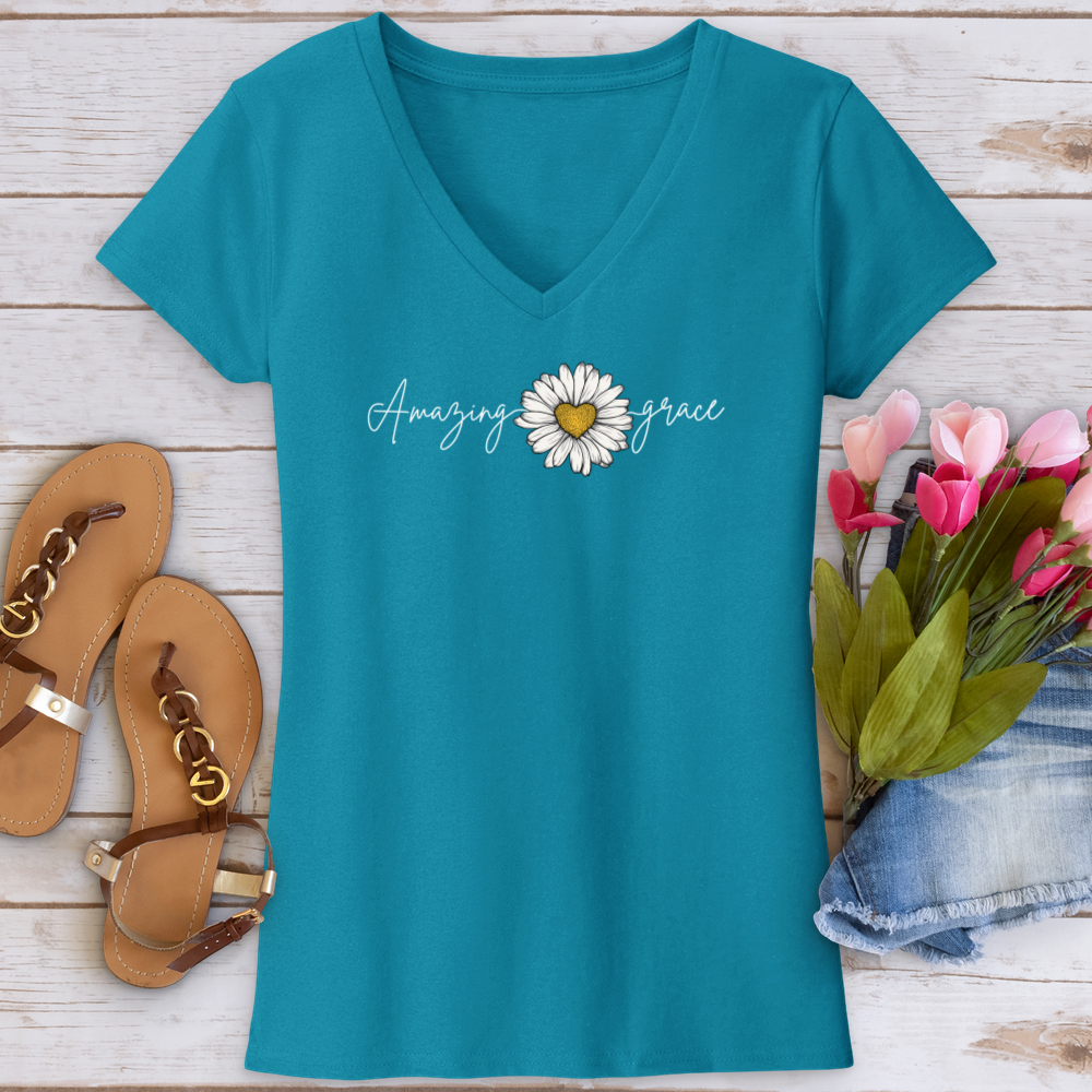 Amazing Grace Daisy V-Neck Tee