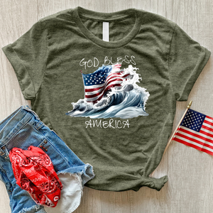 Waving American Flag With Ocean Waves Heathered Tee